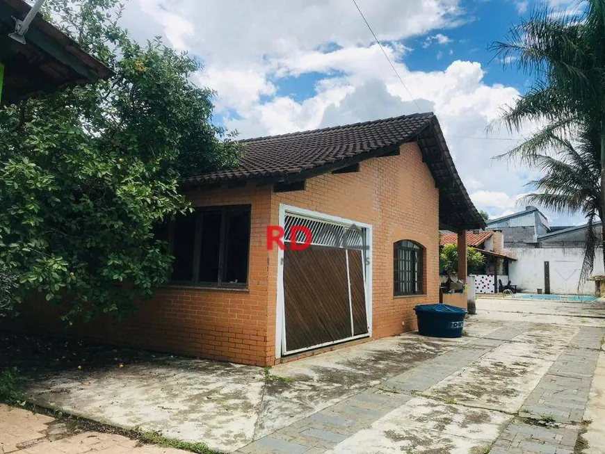 Foto 1 de Casa com 4 Quartos à venda, 140m² em Vila Suíssa, Mogi das Cruzes