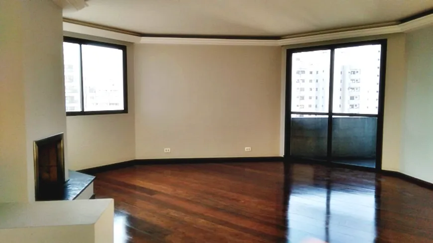 Foto 1 de Apartamento com 3 Quartos para venda ou aluguel, 230m² em Paraíso, São Paulo