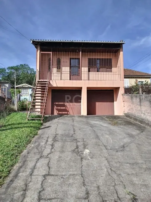 Foto 1 de Casa com 2 Quartos à venda, 773m² em Glória, Porto Alegre