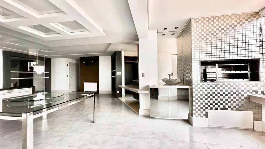 Foto 1 de Apartamento com 3 Quartos à venda, 150m² em Exposição, Caxias do Sul