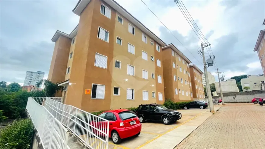 Foto 1 de Apartamento com 2 Quartos à venda, 45m² em Lopes de Oliveira, Sorocaba