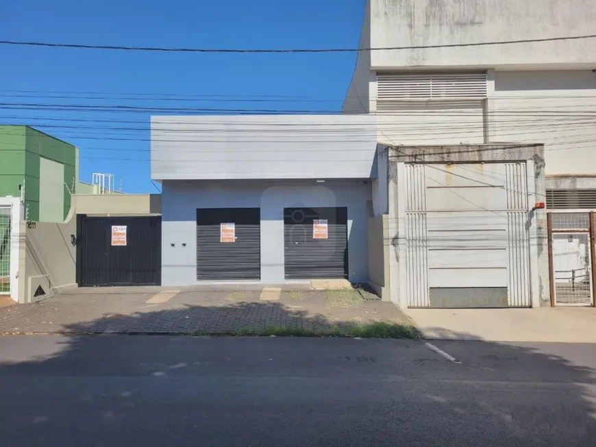 Foto 1 de Ponto Comercial com 3 Quartos à venda, 700m² em Daniel Fonseca, Uberlândia