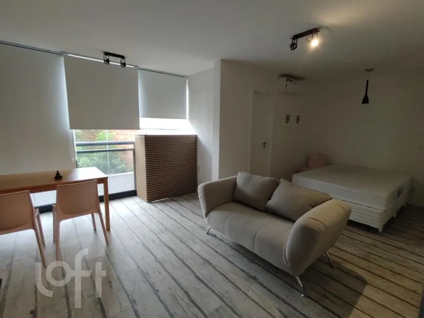 Foto 1 de Apartamento com 1 Quarto à venda, 32m² em Vila Olímpia, São Paulo