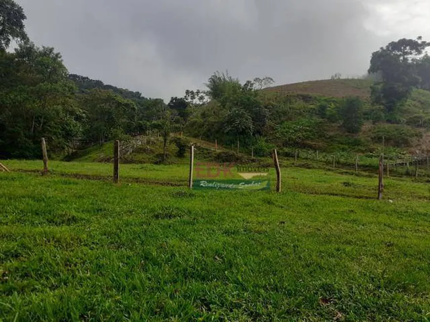 Foto 1 de Fazenda/Sítio à venda, 6000m² em Zona Rural, Santo Antônio do Pinhal