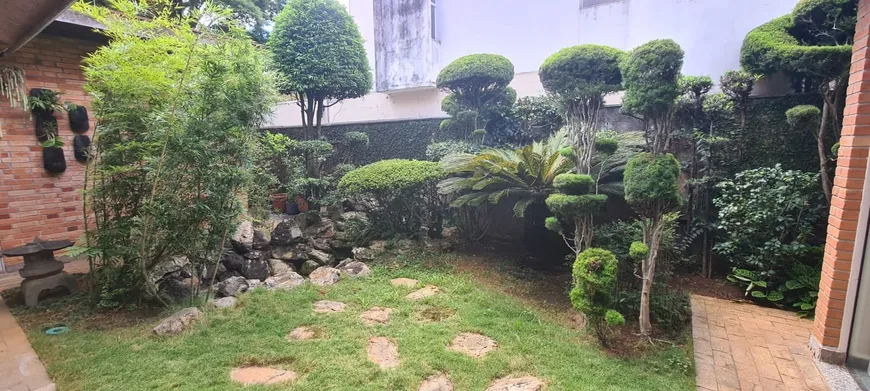 Foto 1 de Casa com 4 Quartos à venda, 450m² em Cidade Jardim, São Paulo