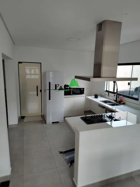 Foto 1 de Casa com 2 Quartos à venda, 275m² em Jardim Rossi, Limeira