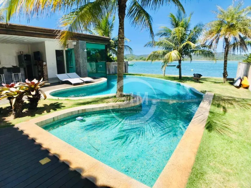 Foto 1 de Casa de Condomínio com 4 Quartos à venda, 650m² em Passagem, Cabo Frio
