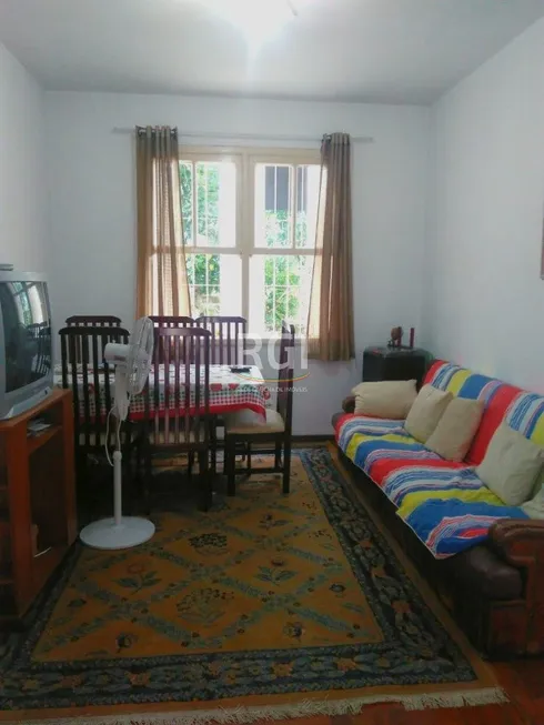 Foto 1 de Apartamento com 3 Quartos à venda, 77m² em Jardim Planalto, Porto Alegre