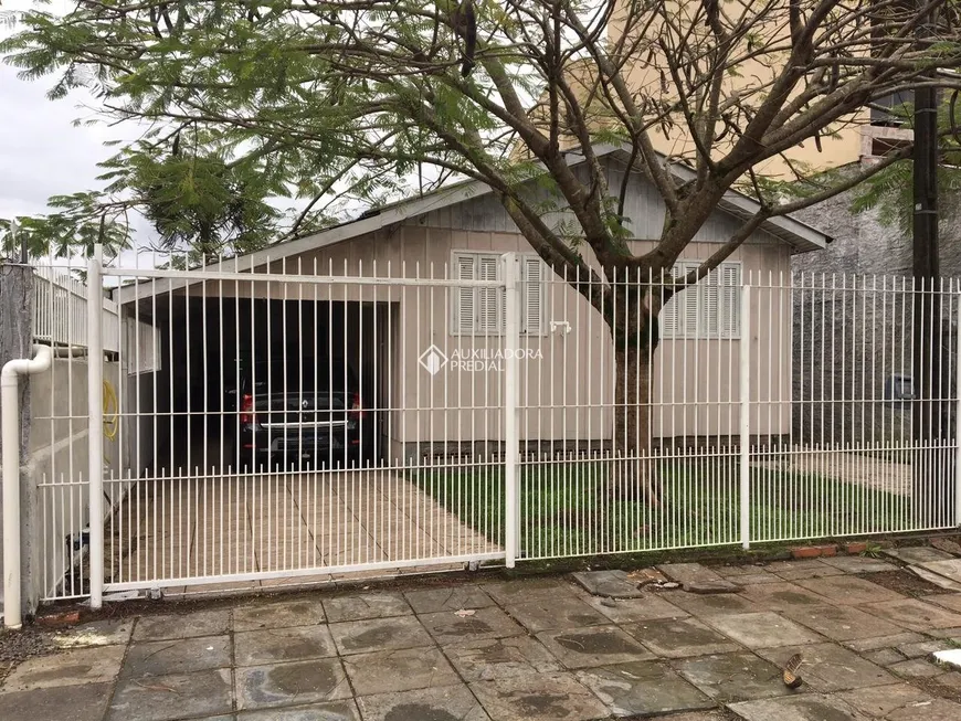 Foto 1 de Casa com 2 Quartos à venda, 100m² em Mathias Velho, Canoas