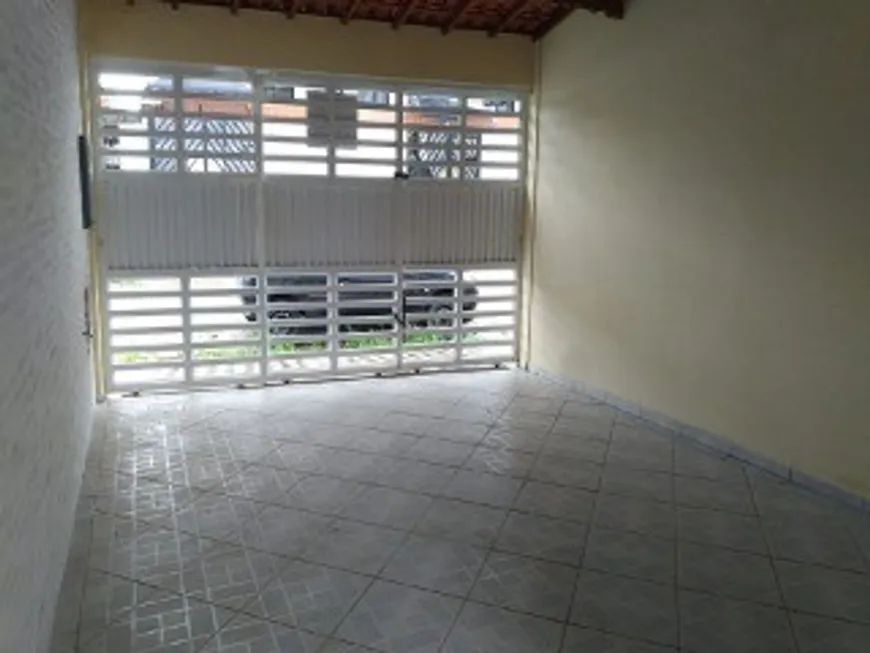 Foto 1 de Sobrado com 3 Quartos à venda, 158m² em Vila Caicara, Praia Grande