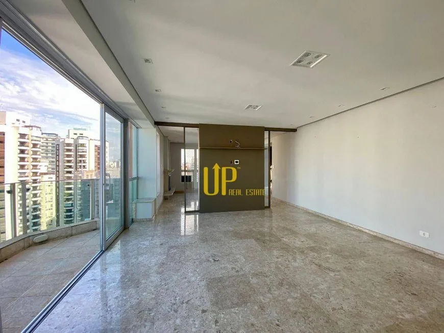 Foto 1 de Apartamento com 4 Quartos para alugar, 220m² em Vila Nova Conceição, São Paulo