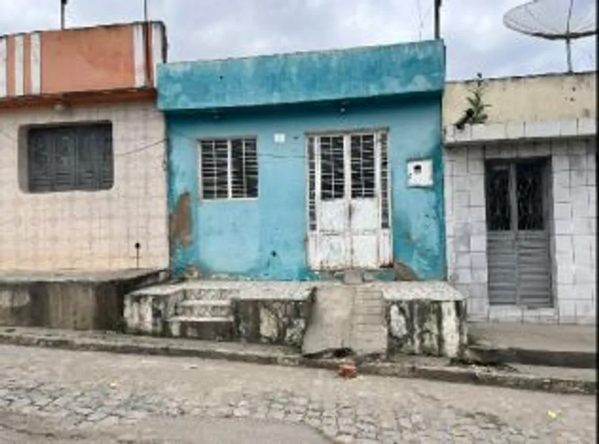 Foto 1 de Casa com 2 Quartos à venda, 67m² em Bom Conselho, Belo Jardim