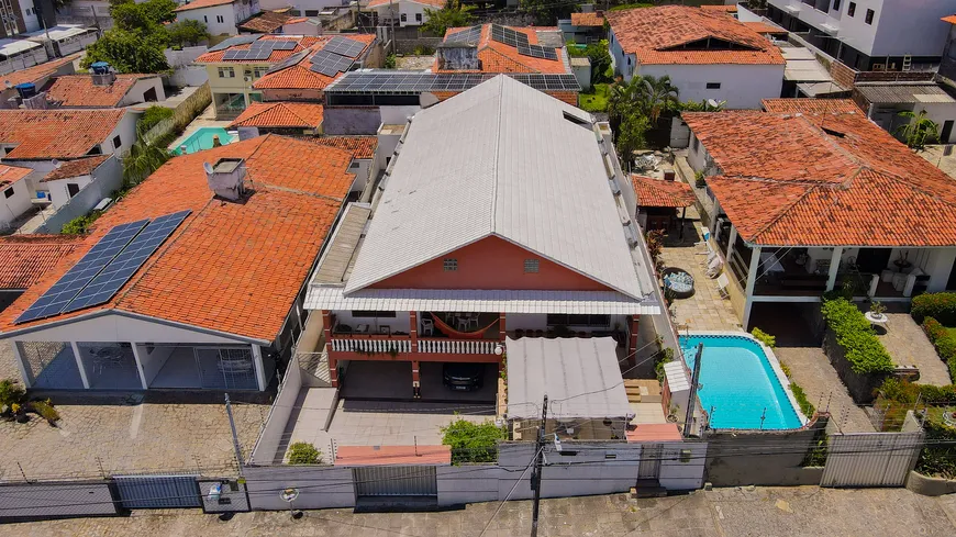 Foto 1 de Casa com 3 Quartos à venda, 291m² em Bairro Dos Ipes, João Pessoa