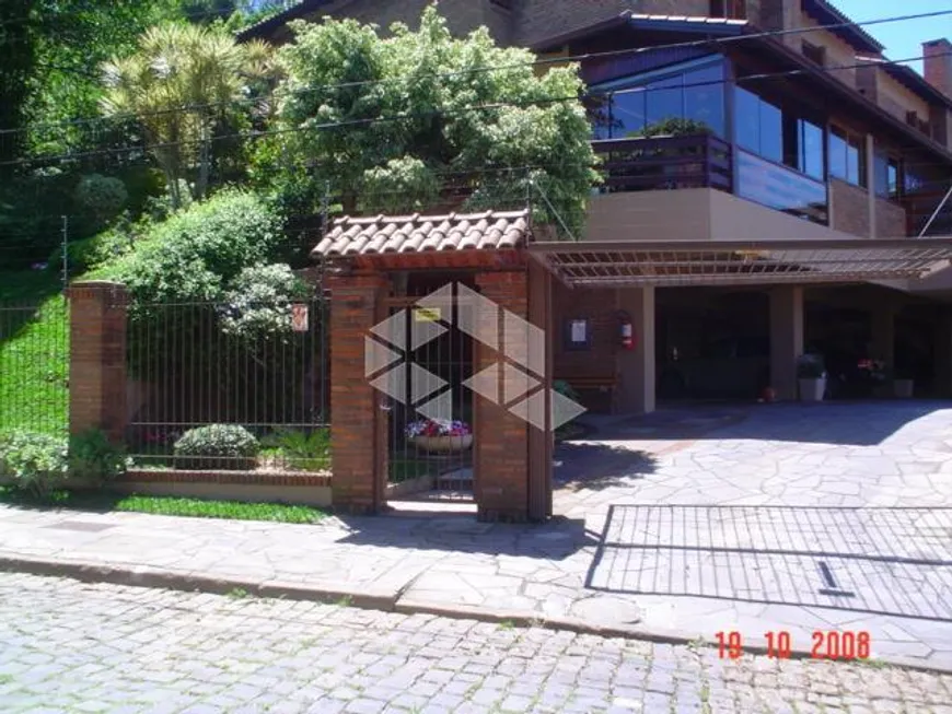 Foto 1 de Casa com 3 Quartos à venda, 258m² em Ipanema, Porto Alegre