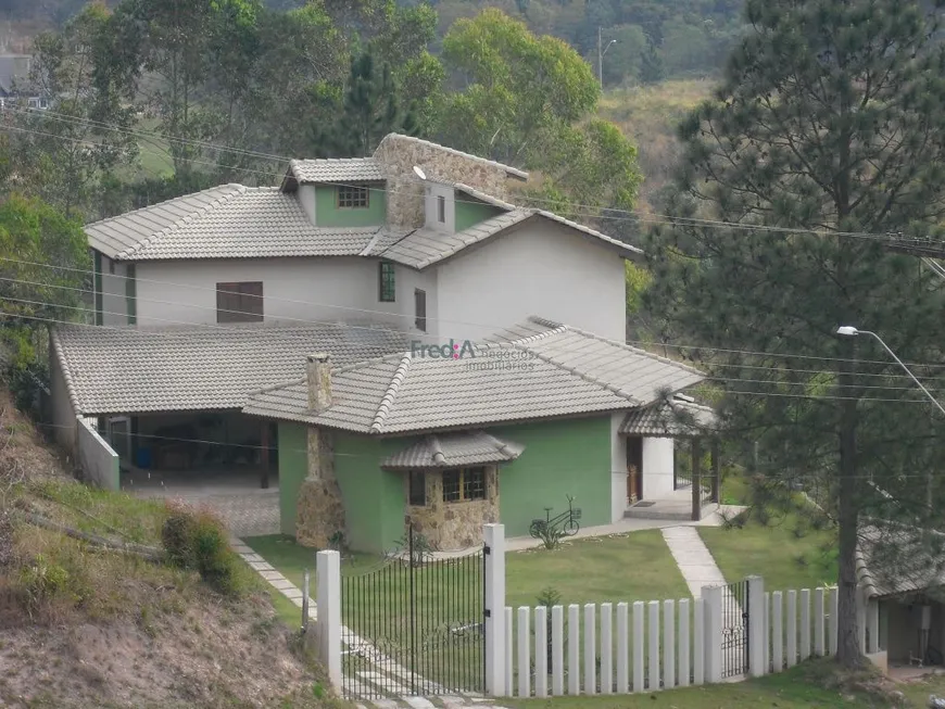 Foto 1 de Casa de Condomínio com 4 Quartos à venda, 450m² em Centro, Mairiporã