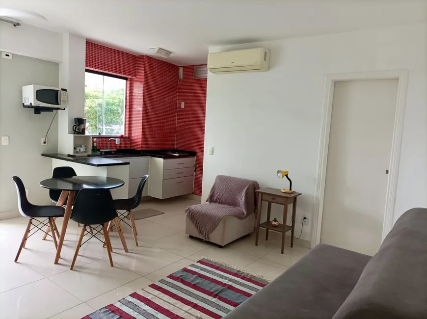 Foto 1 de Apartamento com 1 Quarto para alugar, 74m² em Barra da Tijuca, Rio de Janeiro