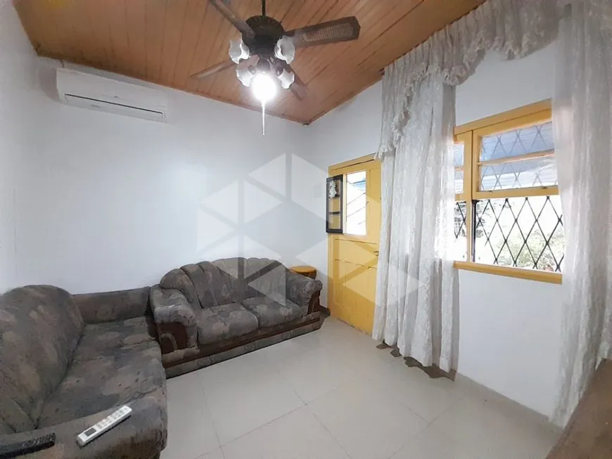 Foto 1 de Casa com 3 Quartos para alugar, 62m² em Santa Isabel, Viamão