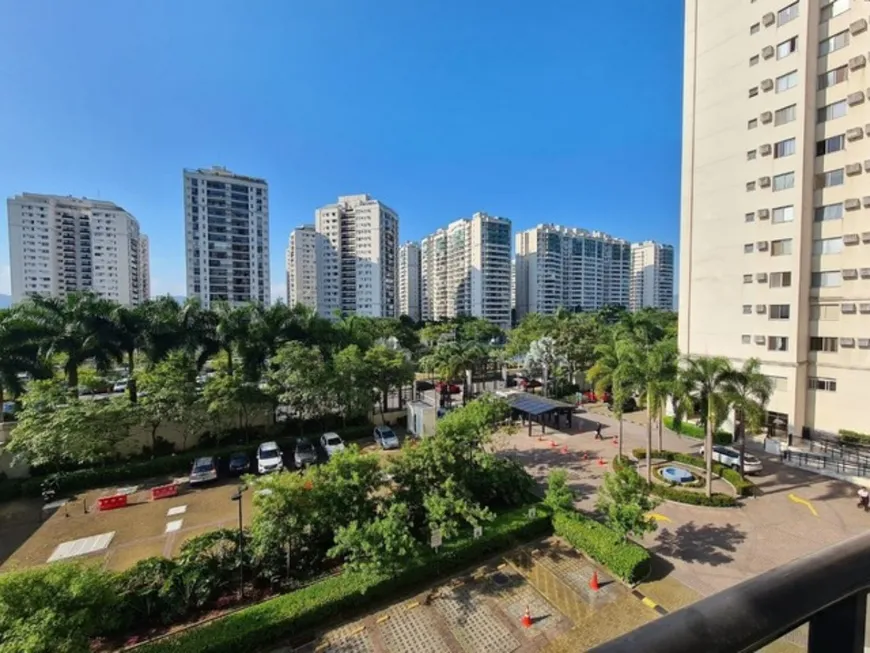 Foto 1 de Apartamento com 2 Quartos à venda, 70m² em Barra da Tijuca, Rio de Janeiro