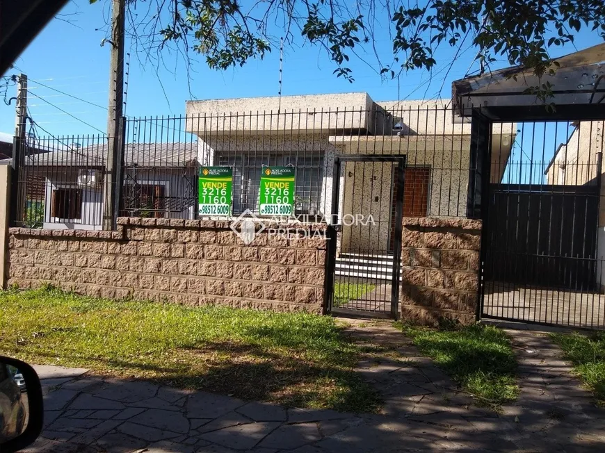 Foto 1 de Casa com 3 Quartos à venda, 120m² em Camaquã, Porto Alegre