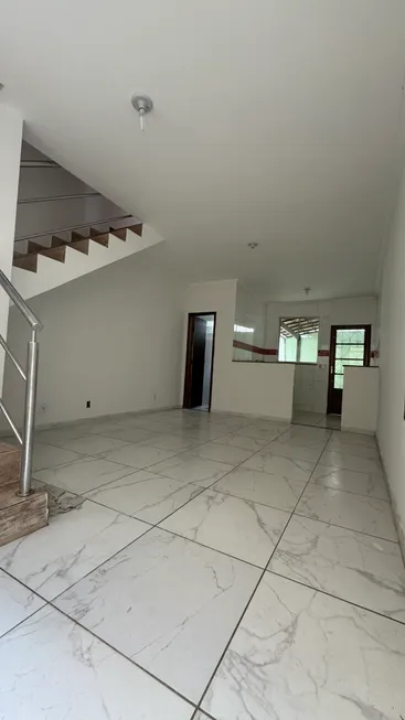 Foto 1 de Casa de Condomínio com 2 Quartos à venda, 60m² em Parque Xangri La, Contagem