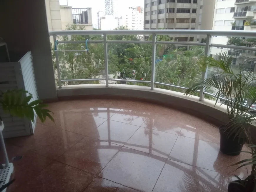 Foto 1 de Apartamento com 3 Quartos para alugar, 105m² em Perdizes, São Paulo