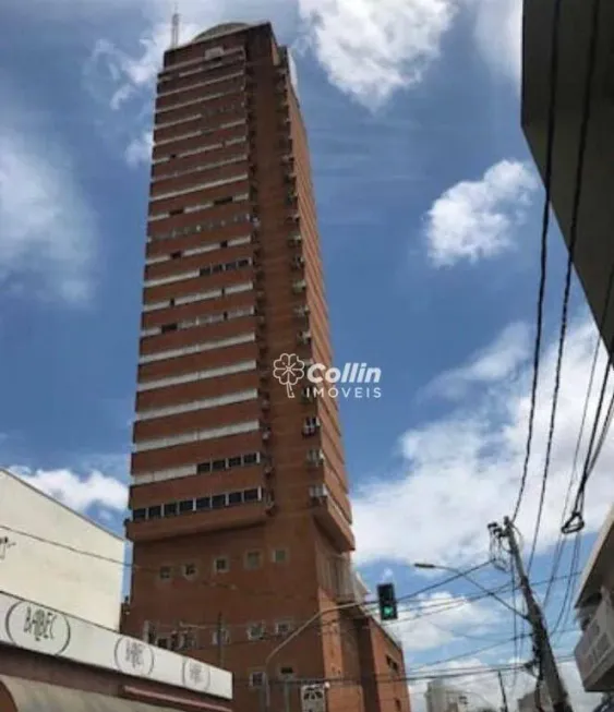 Foto 1 de Flat com 1 Quarto à venda, 50m² em São Benedito, Uberaba