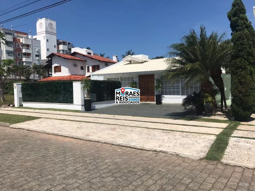 Foto 1 de Casa de Condomínio com 4 Quartos à venda, 320m² em Jurerê Internacional, Florianópolis