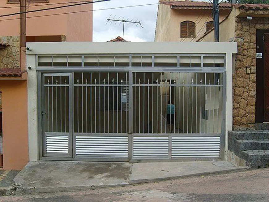 Foto 1 de Casa com 2 Quartos à venda, 190m² em Rudge Ramos, São Bernardo do Campo