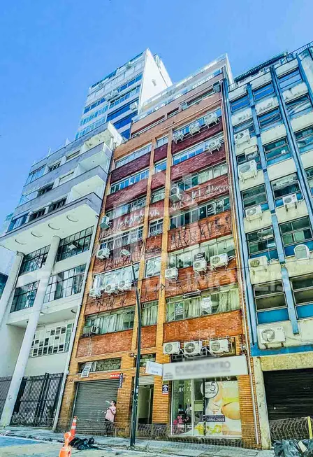 Foto 1 de Sala Comercial para alugar, 32m² em Centro, Porto Alegre