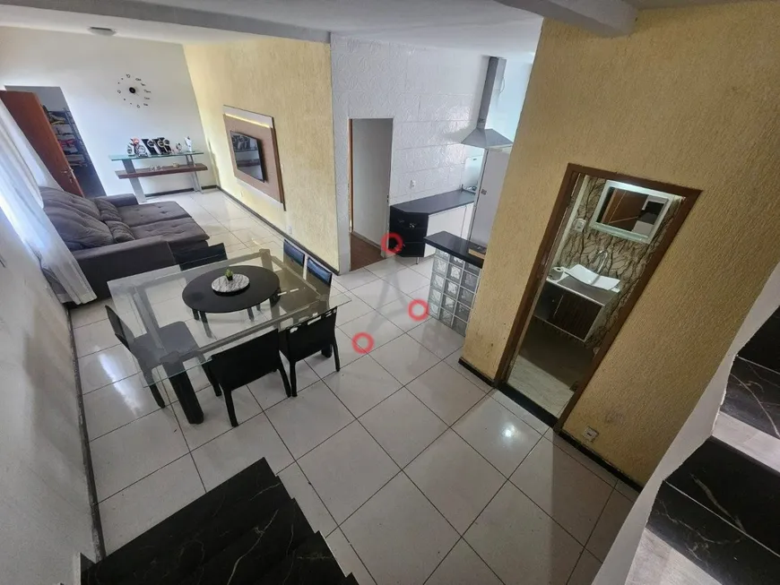 Foto 1 de Apartamento com 3 Quartos à venda, 180m² em Saudade, Belo Horizonte