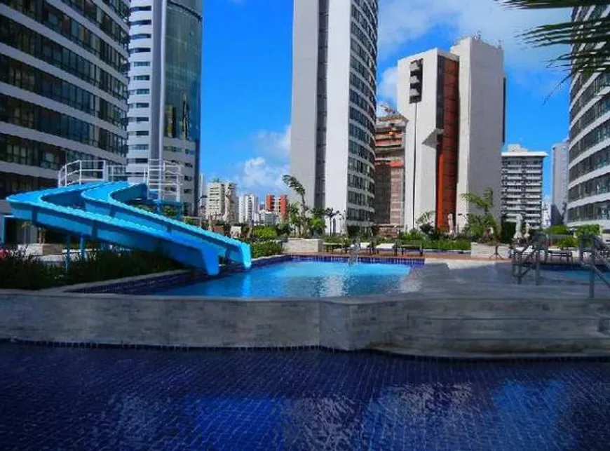 Foto 1 de Apartamento com 4 Quartos à venda, 145m² em Boa Viagem, Recife