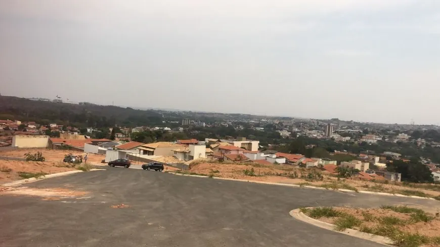Foto 1 de Lote/Terreno à venda, 250m² em Nova Jaguariuna , Jaguariúna