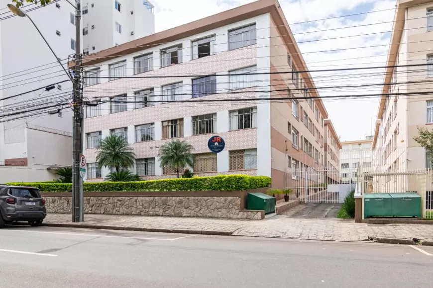 Foto 1 de Apartamento com 3 Quartos à venda, 115m² em Centro Cívico, Curitiba