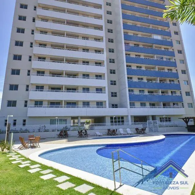 Foto 1 de Apartamento com 3 Quartos à venda, 75m² em Vicente Pinzon, Fortaleza