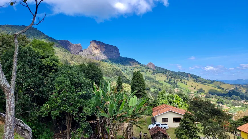 Foto 1 de Fazenda/Sítio com 4 Quartos à venda, 3500m² em Zona Rural, São Bento do Sapucaí