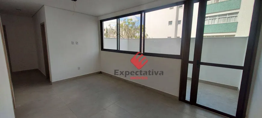 Foto 1 de Apartamento com 3 Quartos à venda, 64m² em Itapoã, Belo Horizonte