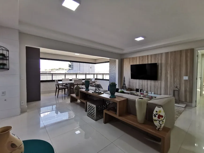 Foto 1 de Apartamento com 3 Quartos à venda, 117m² em Park Lozândes, Goiânia