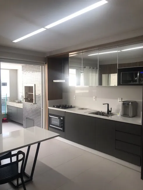 Foto 1 de Apartamento com 2 Quartos à venda, 108m² em Ingleses do Rio Vermelho, Florianópolis