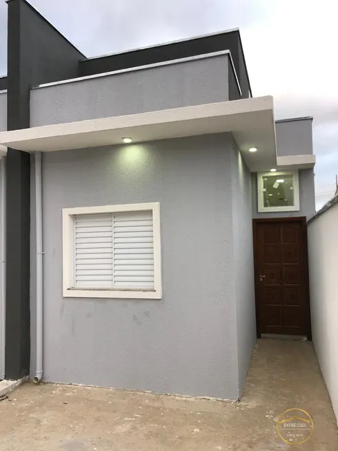 Foto 1 de Casa com 2 Quartos à venda, 56m² em Jardim Josane, Sorocaba