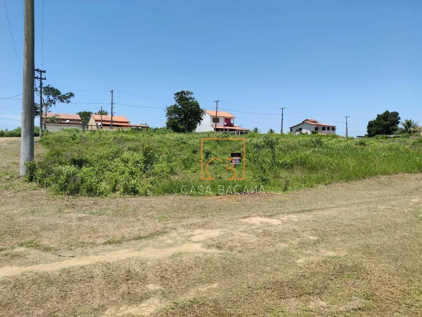 Foto 1 de Lote/Terreno à venda, 334m² em Rua do Fogo, São Pedro da Aldeia