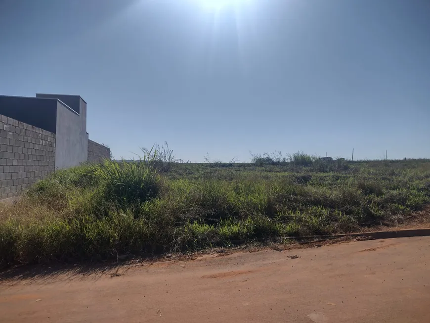 Foto 1 de Lote/Terreno à venda, 196m² em Parque Residencial Dona Chiquinha, Cosmópolis