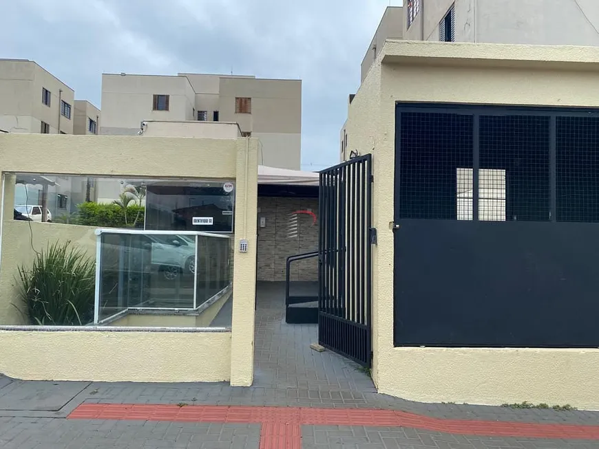 Foto 1 de Apartamento com 2 Quartos à venda, 48m² em Perobinha, Londrina