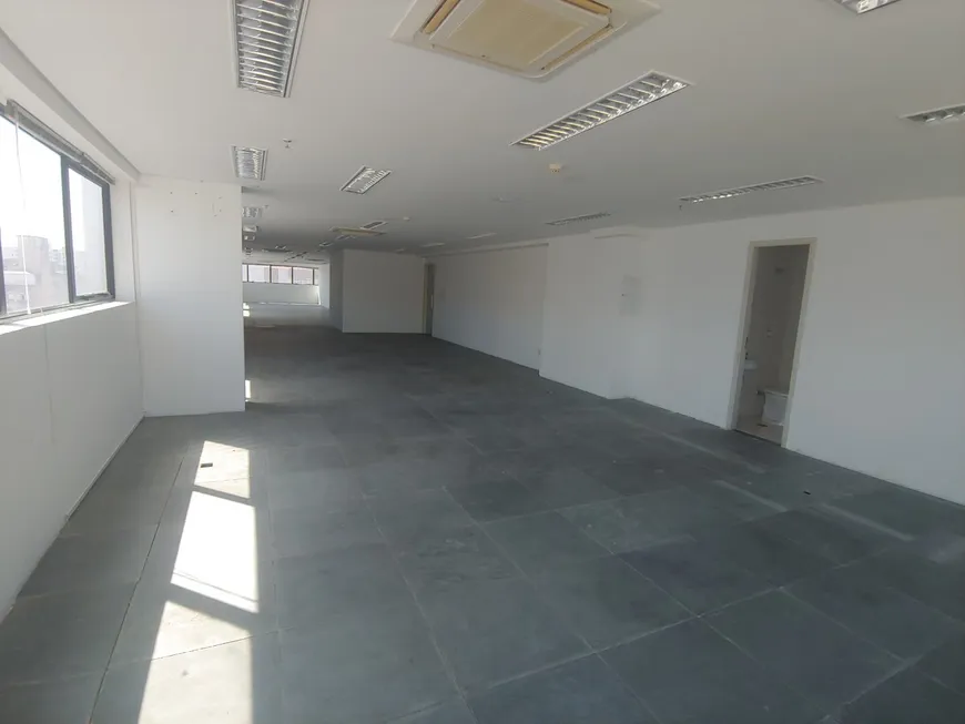 Foto 1 de Sala Comercial com 1 Quarto para alugar, 230m² em Liberdade, São Paulo