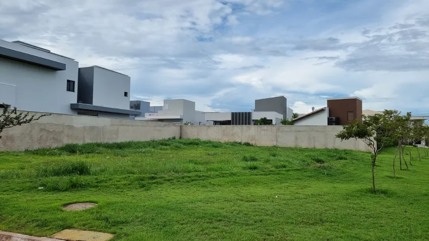 Foto 1 de Lote/Terreno à venda, 670m² em Ribeirão do Lipa, Cuiabá