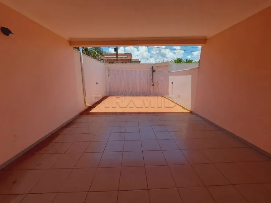 Foto 1 de Casa com 3 Quartos para alugar, 188m² em Alto da Boa Vista, Ribeirão Preto