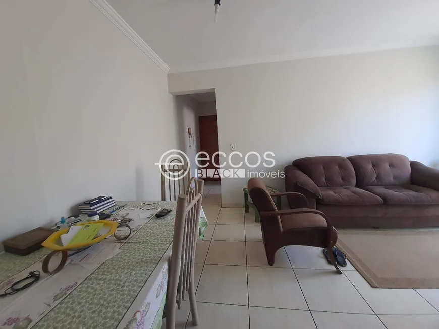 Foto 1 de Apartamento com 2 Quartos à venda, 60m² em Saraiva, Uberlândia