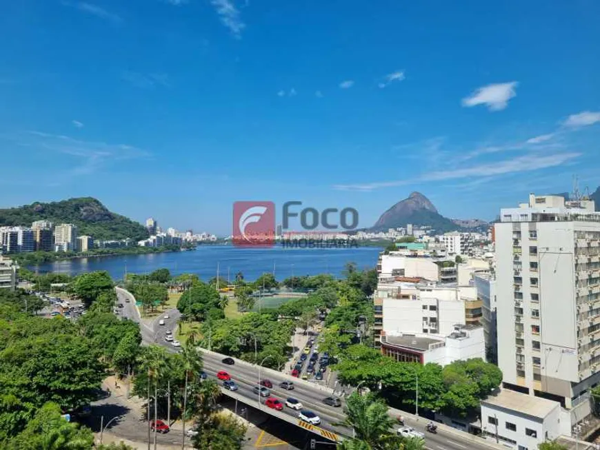 Foto 1 de Apartamento com 3 Quartos à venda, 130m² em Humaitá, Rio de Janeiro