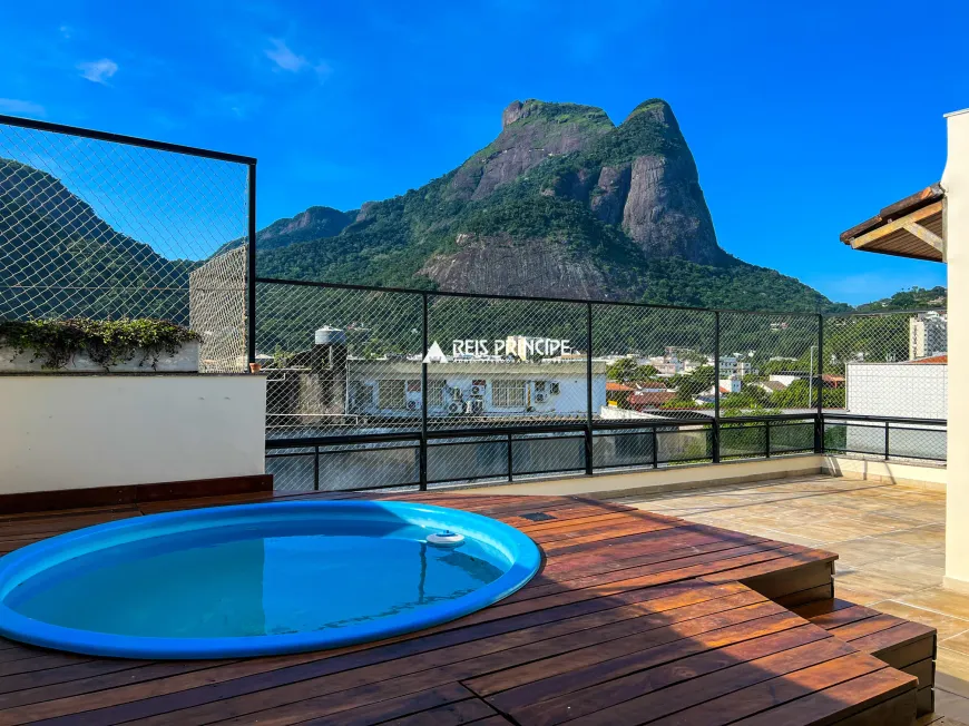 Foto 1 de Cobertura com 4 Quartos para alugar, 250m² em Barra da Tijuca, Rio de Janeiro
