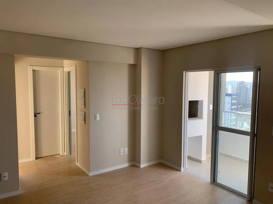 Foto 1 de Apartamento com 2 Quartos à venda, 62m² em Vila Operaria, Itajaí