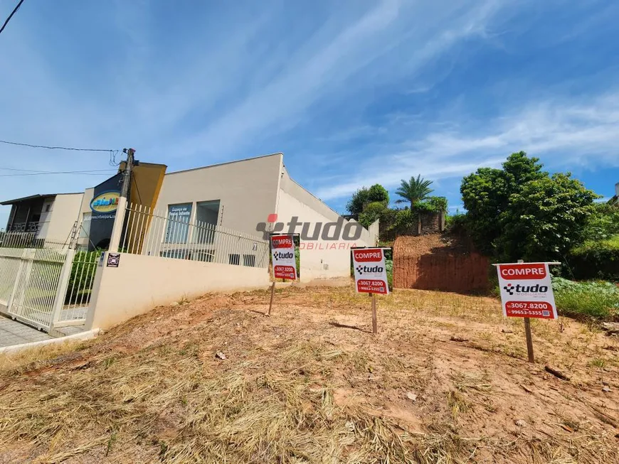 Foto 1 de Lote/Terreno à venda em Rondônia, Novo Hamburgo